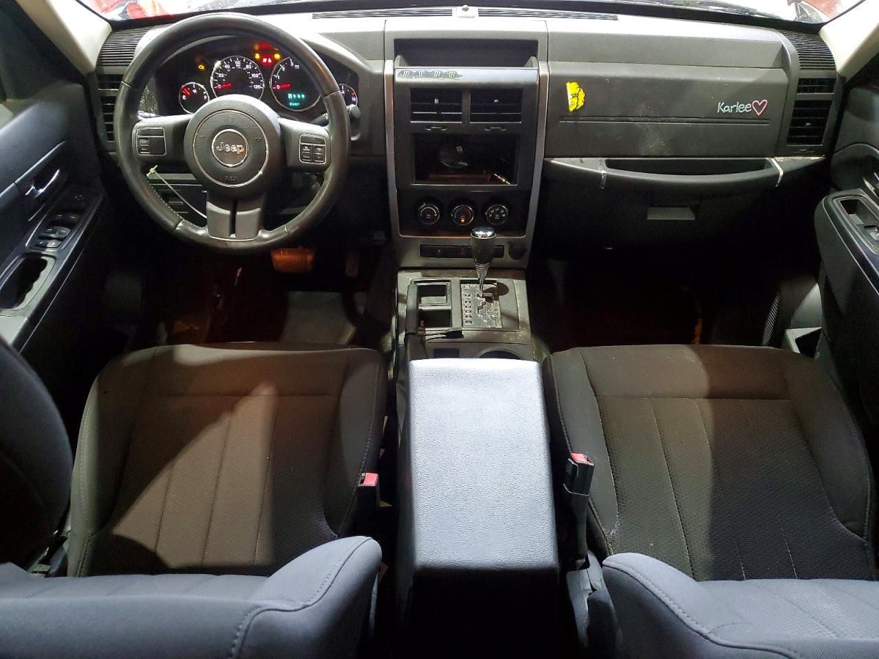 2011 JEEP Liberty