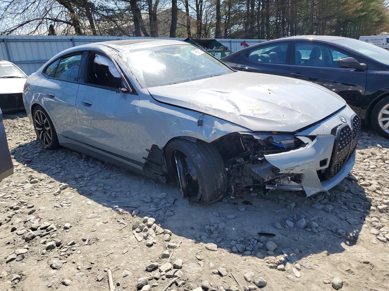 2022 BMW M440i