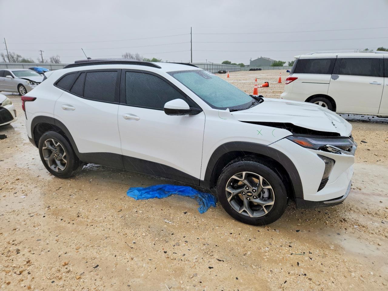 2025 CHEVROLET TRAX