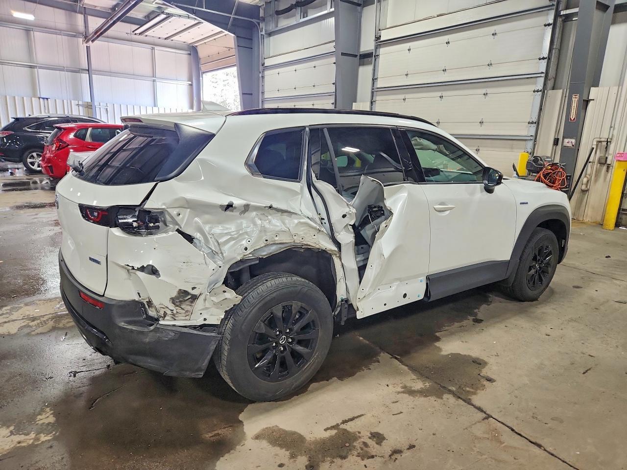 2025 MAZDA CX-50