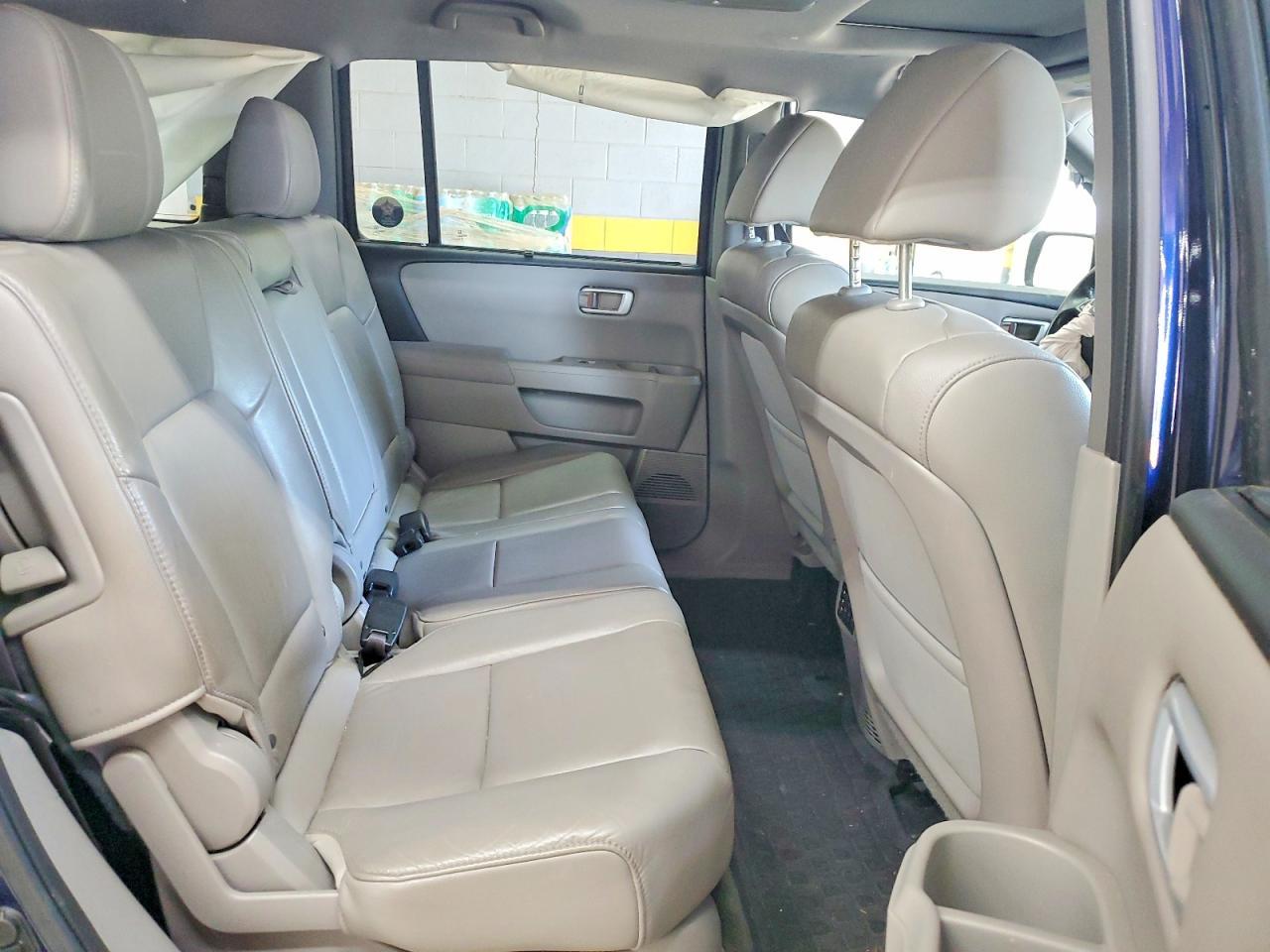 2015 HONDA PILOT