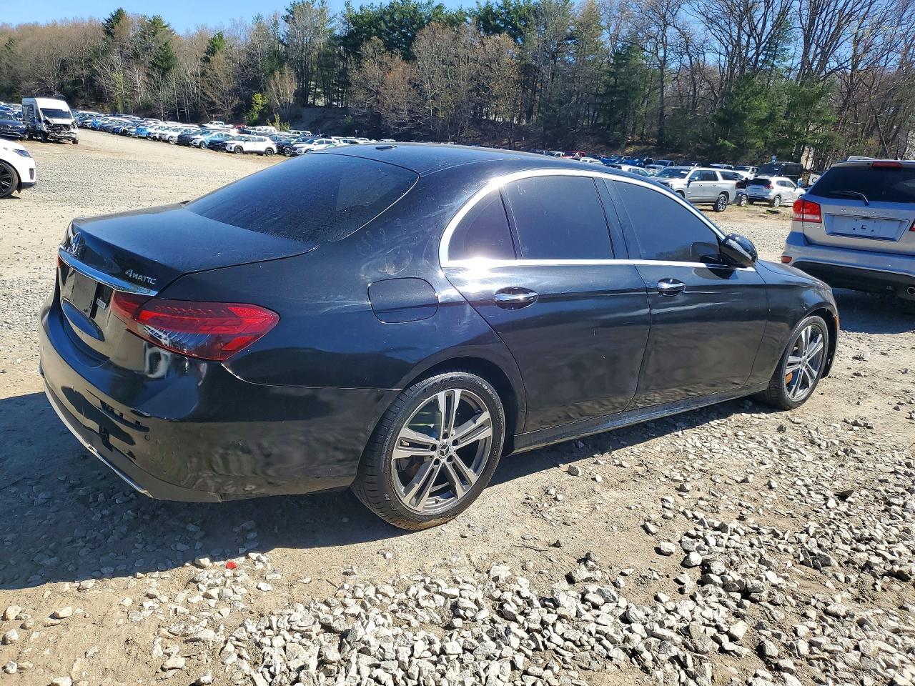 2021 MERCEDES-BENZ E-Class