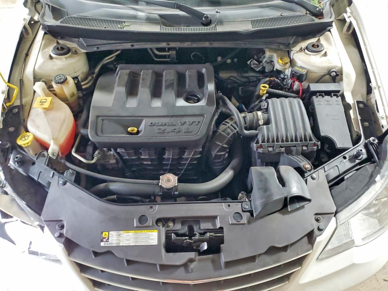 2010 CHRYSLER Sebring