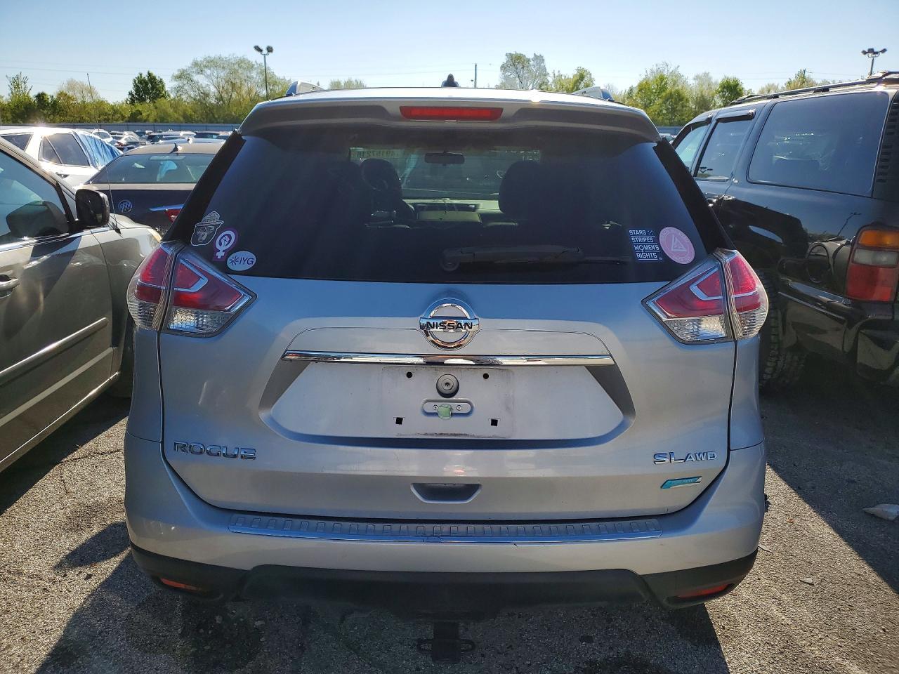 2014 NISSAN ROGUE