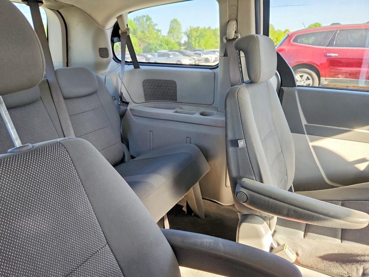 2009 DODGE GRAND CARAVAN