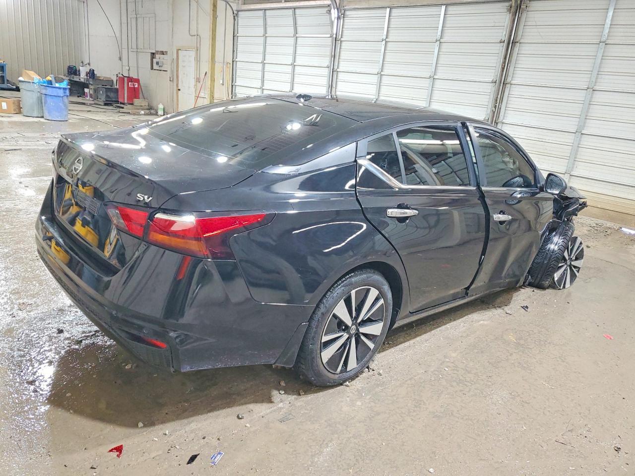 2022 NISSAN ALTIMA