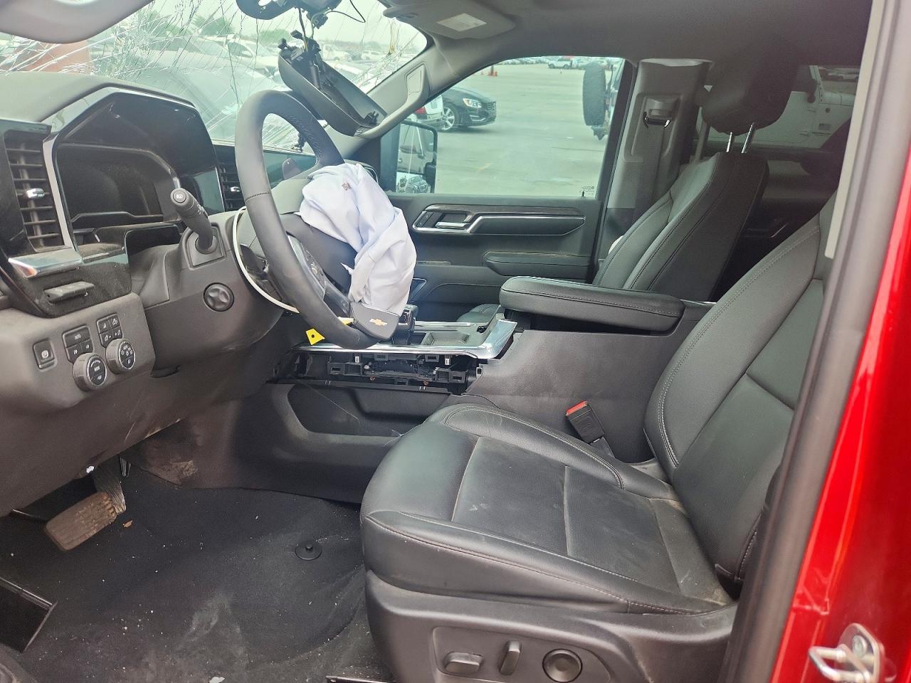 2024 CHEVROLET Silverado