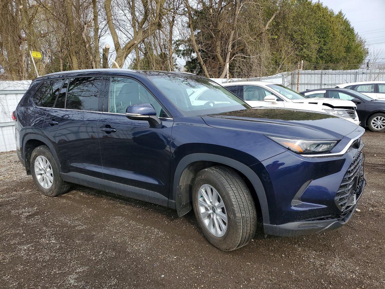 2024 TOYOTA HIGHLANDER