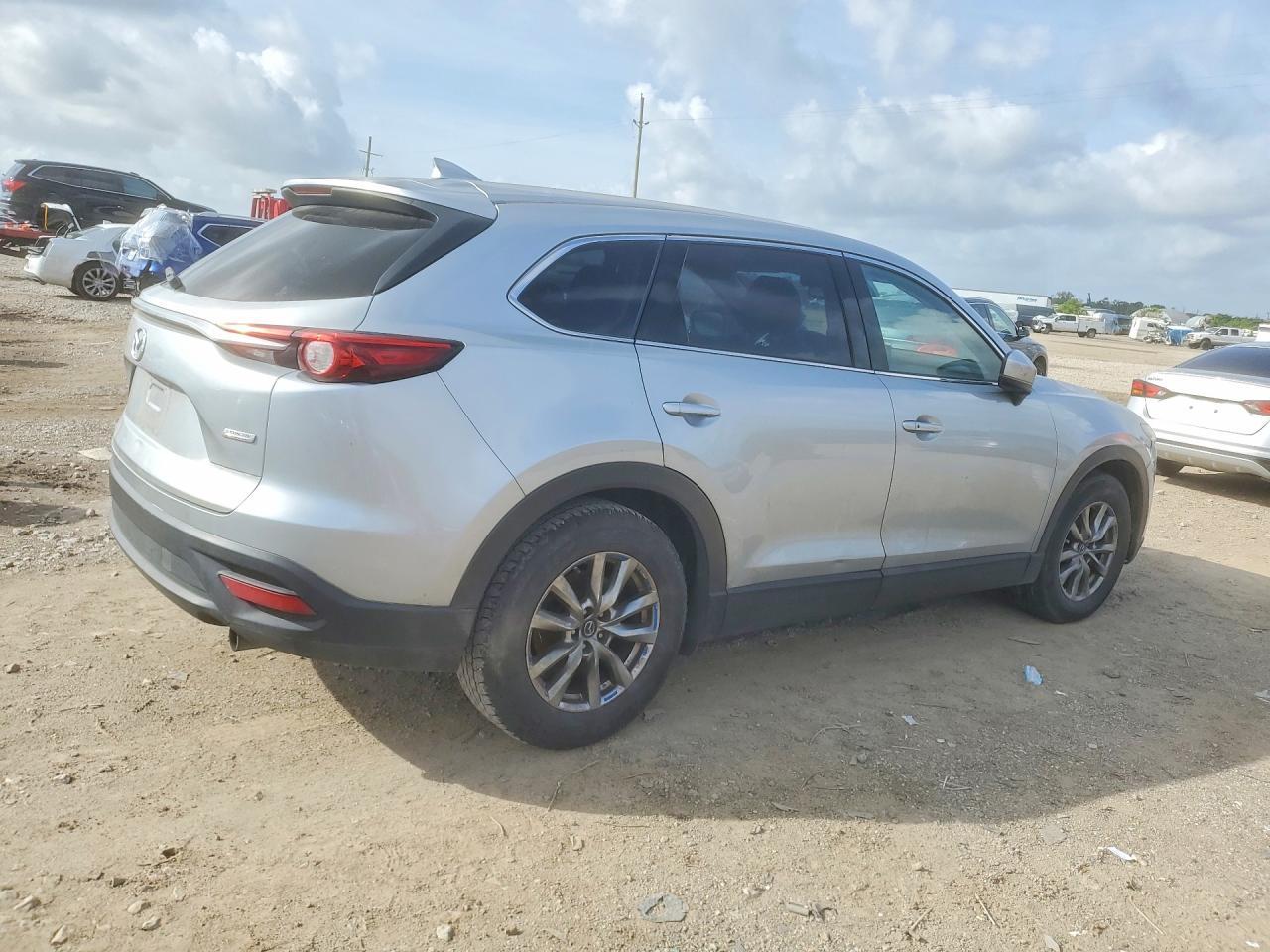 2018 MAZDA CX-9