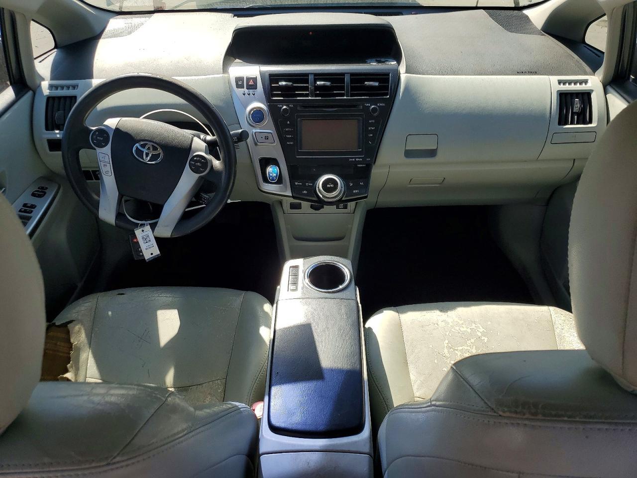 2013 TOYOTA PRIUS V