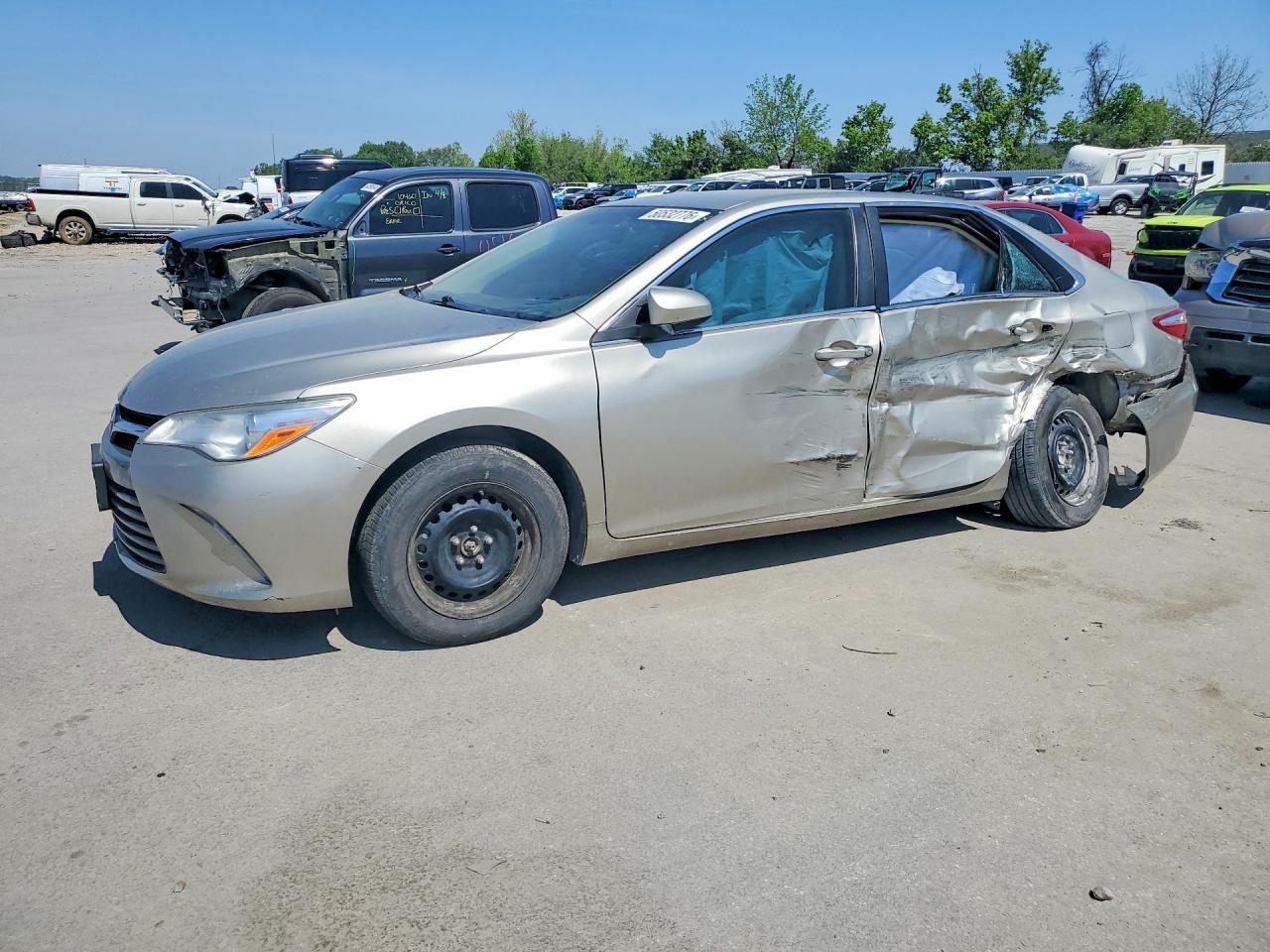 2017 TOYOTA CAMRY