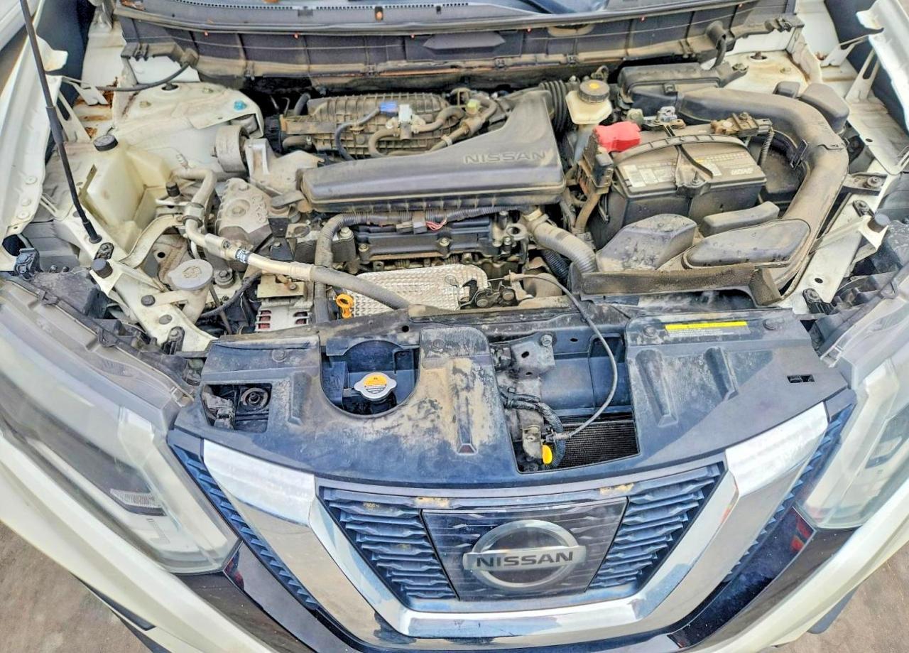 2017 NISSAN ROGUE