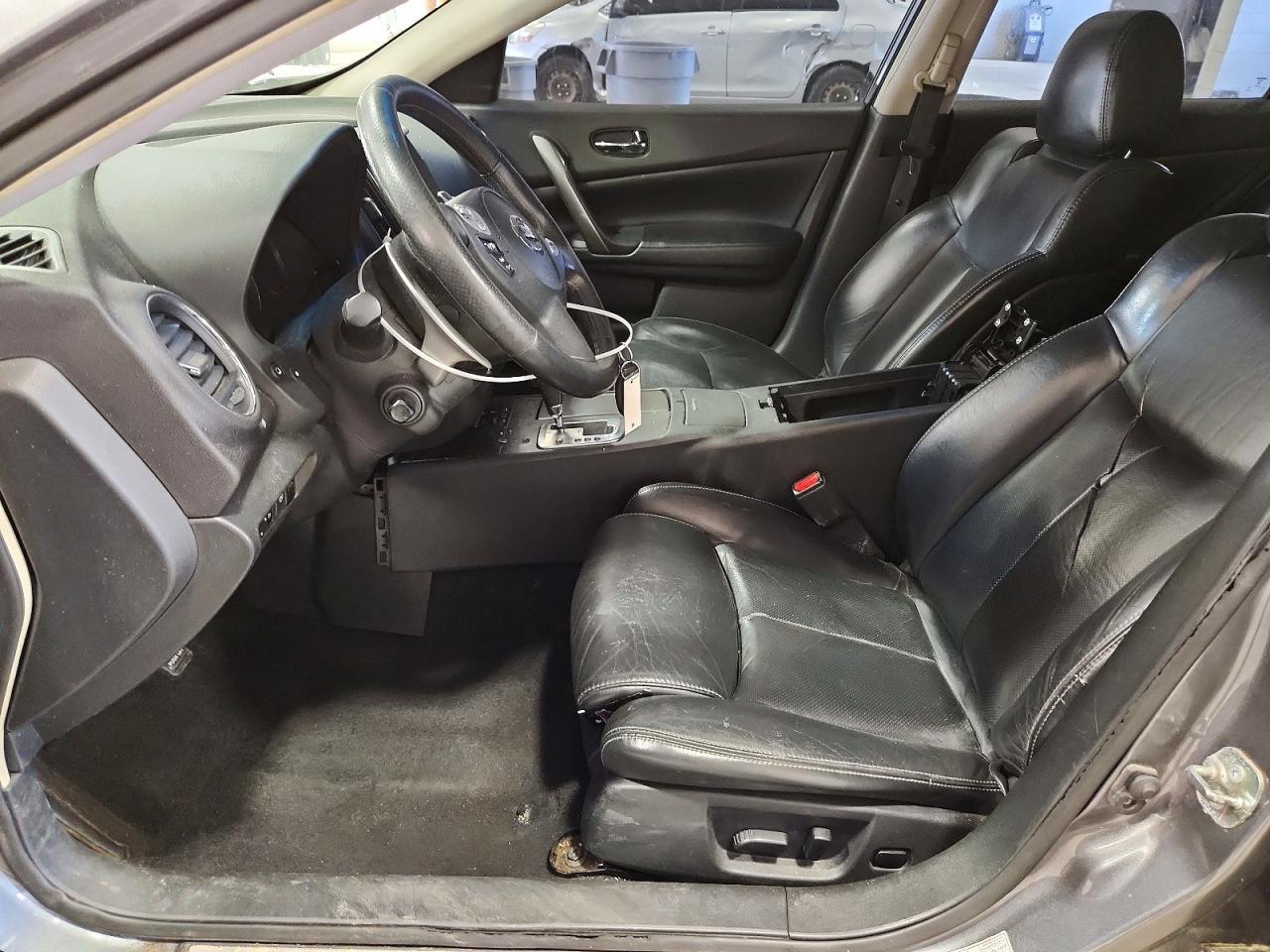 2014 NISSAN Maxima