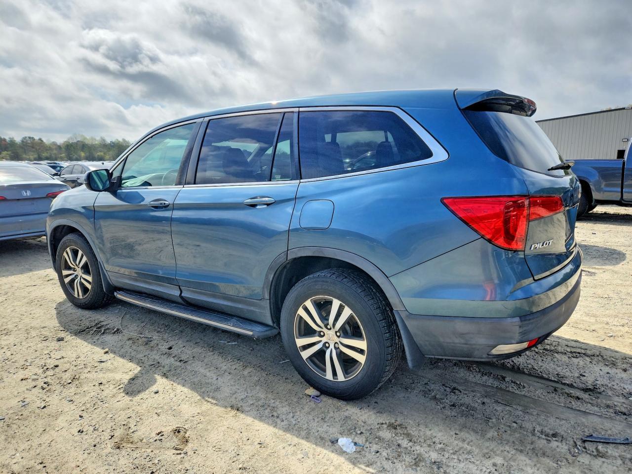 2016 HONDA PILOT