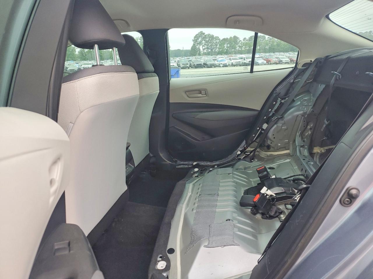 2025 TOYOTA COROLLA