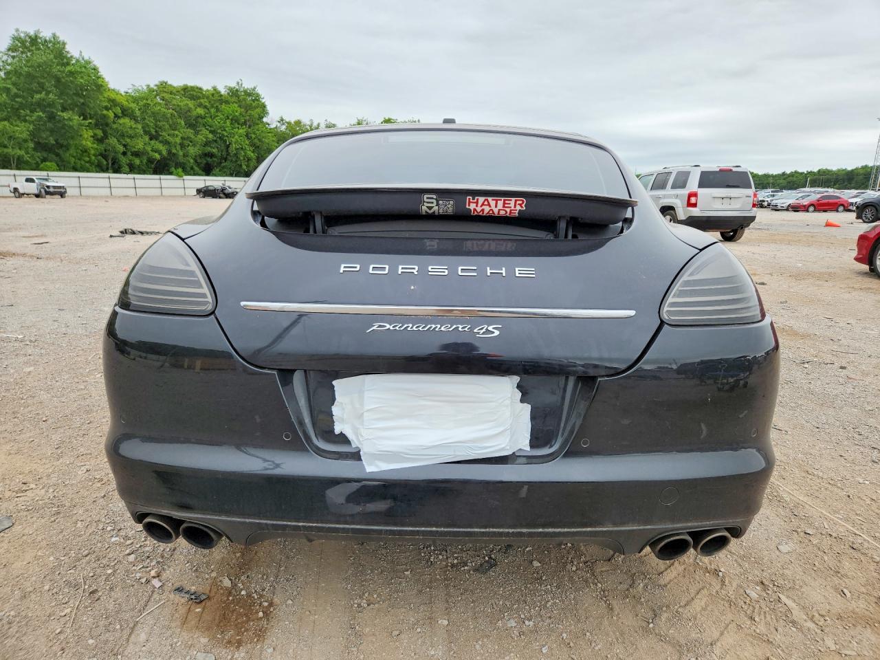 2010 PORSCHE Panamera