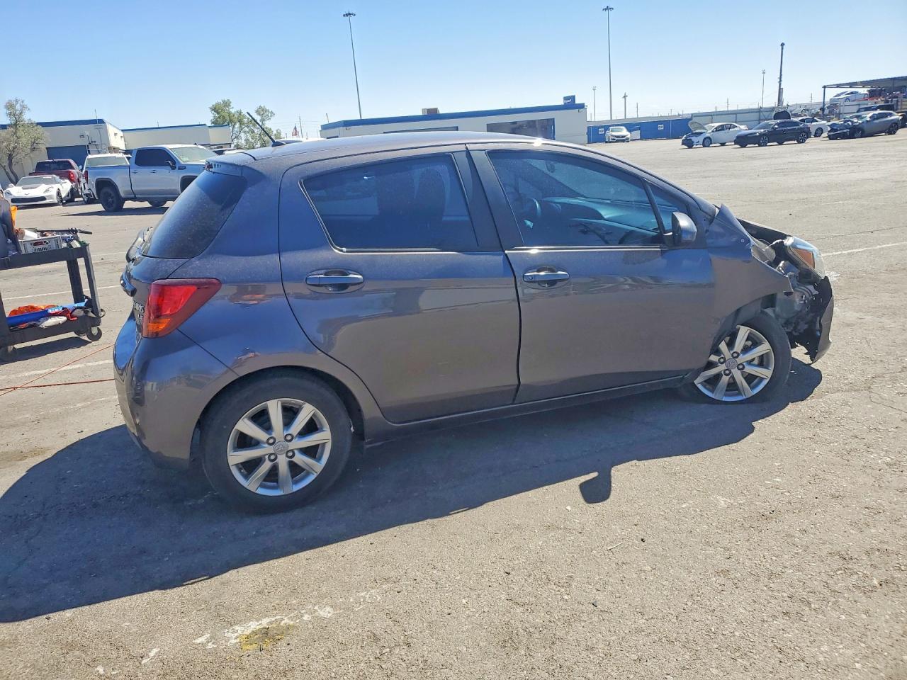 2016 TOYOTA YARIS