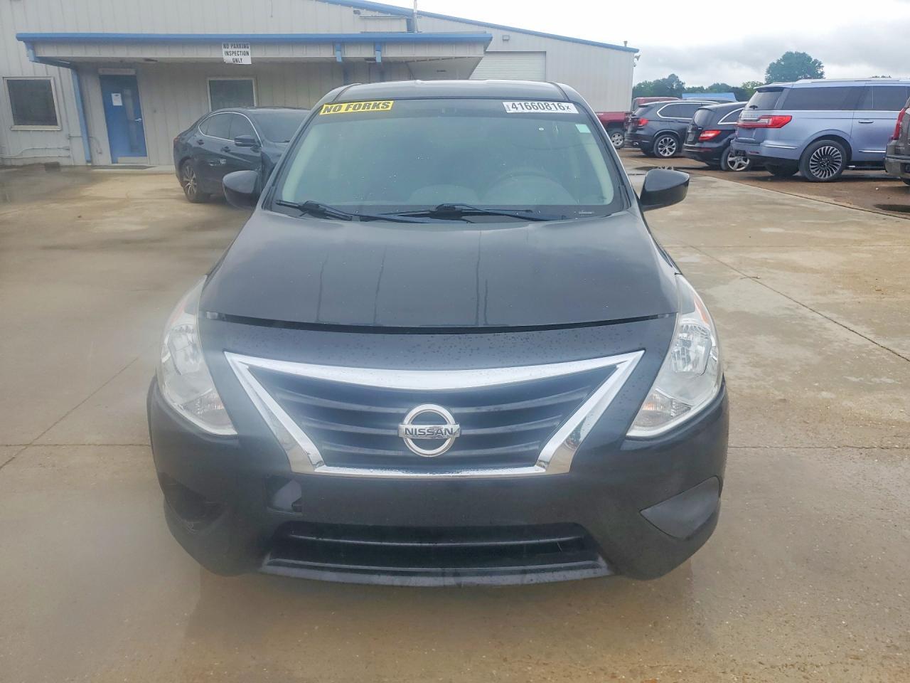 2019 NISSAN VERSA