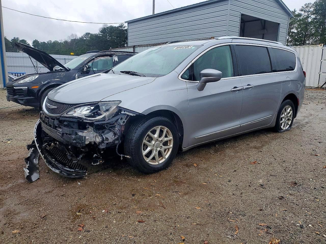 2020 CHRYSLER Pacifica