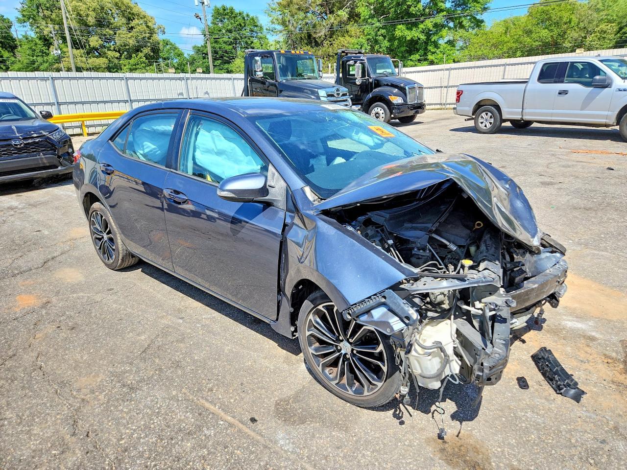 2016 TOYOTA COROLLA
