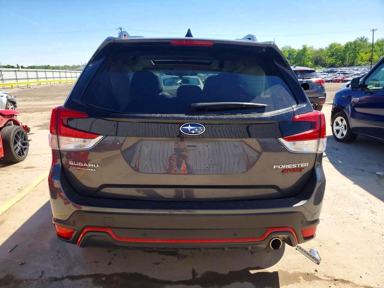 2024 SUBARU FORESTER