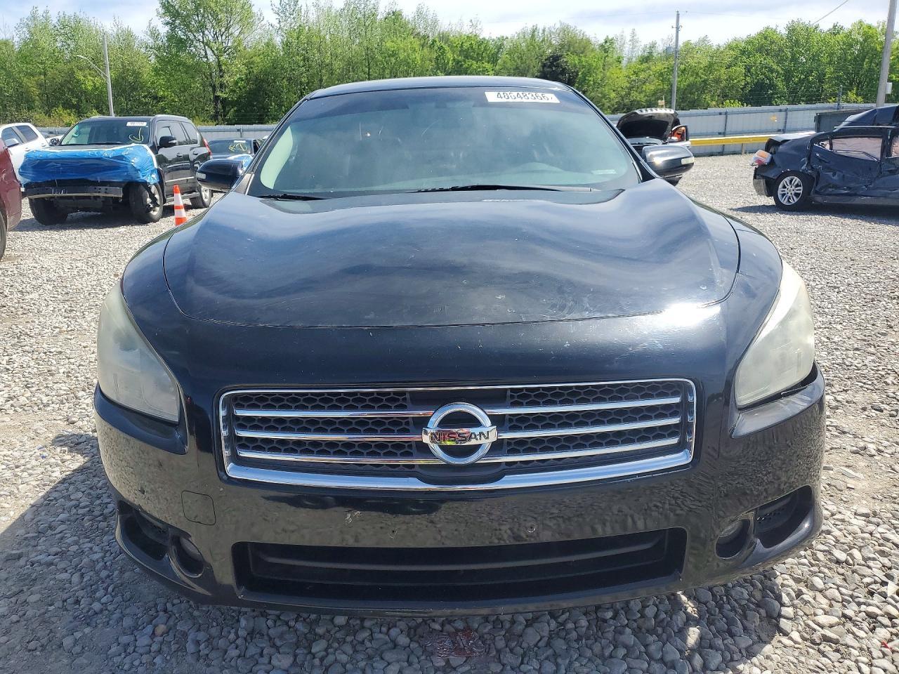 2011 NISSAN Maxima