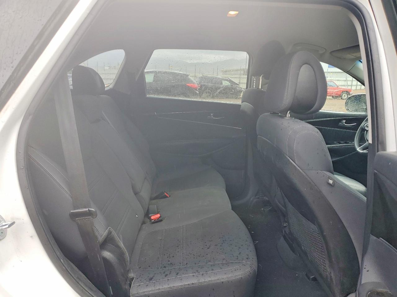 2016 KIA SORENTO