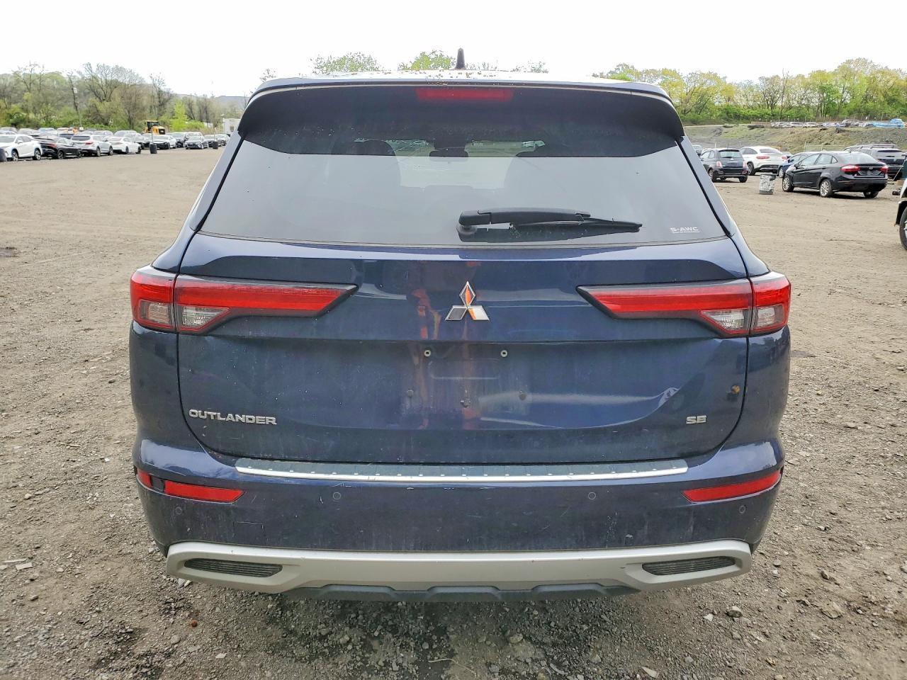 2022 MITSUBISHI outlander
