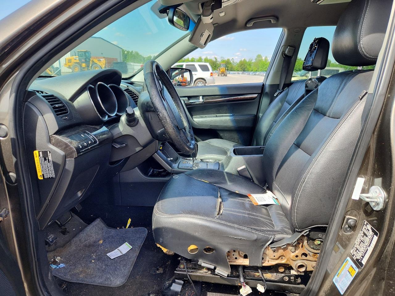 2013 KIA SORENTO
