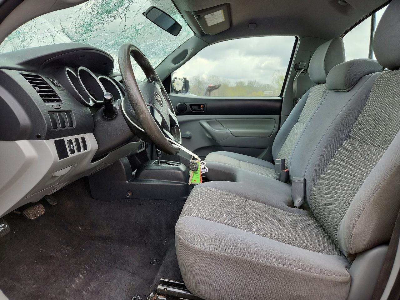 2012 TOYOTA TACOMA