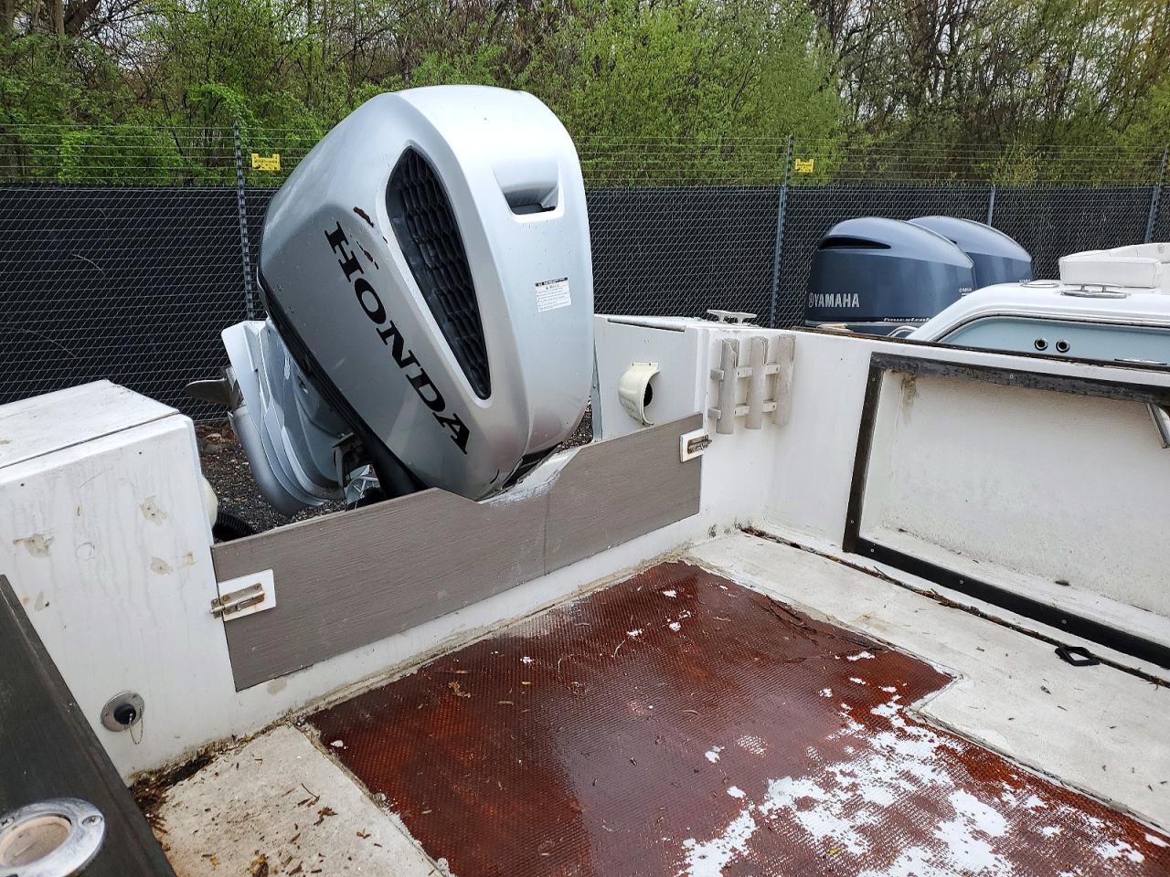 1986 7wyc Boat