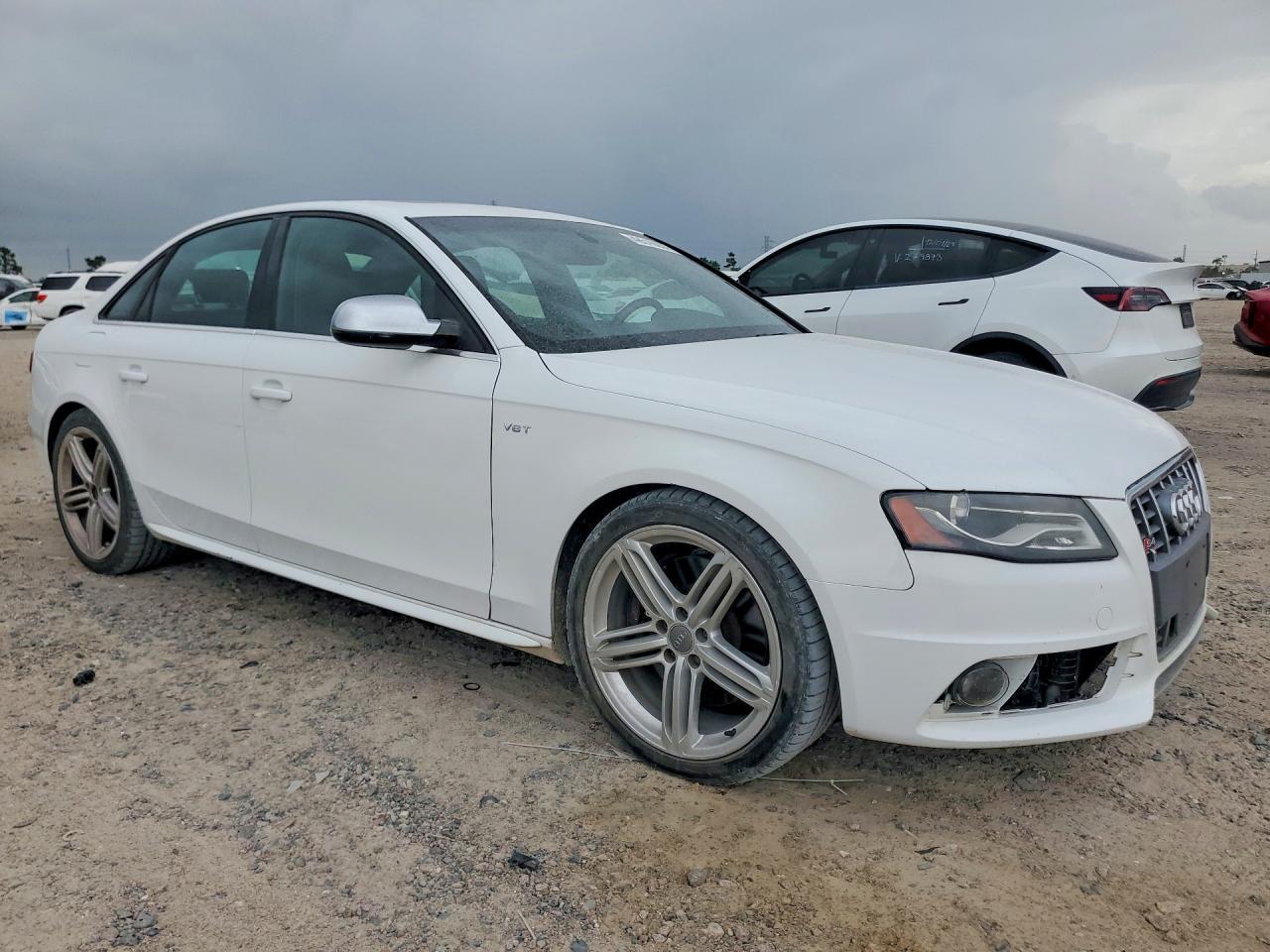 2010 AUDI S4
