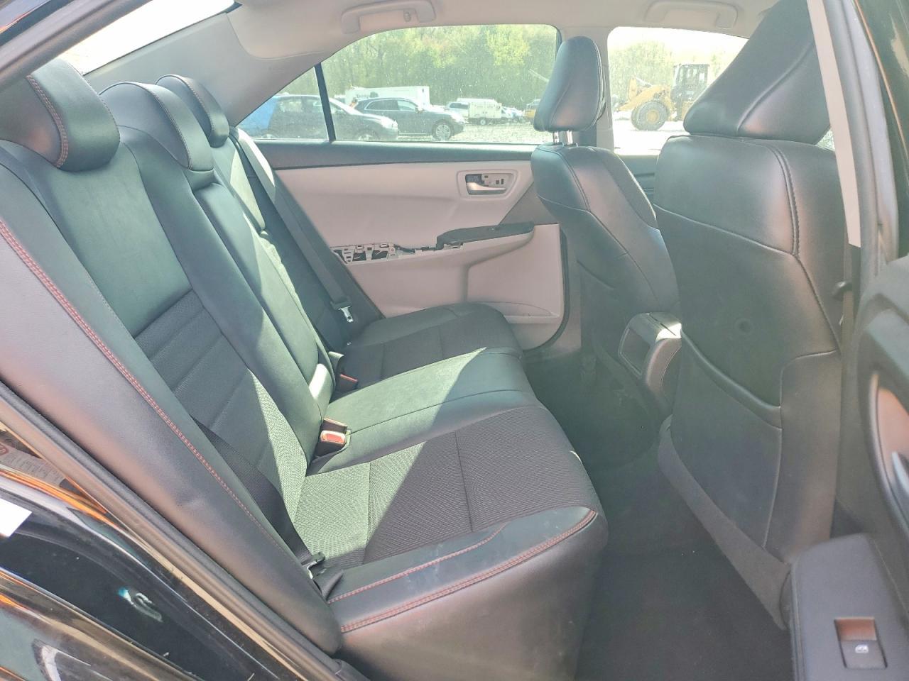 2017 TOYOTA CAMRY