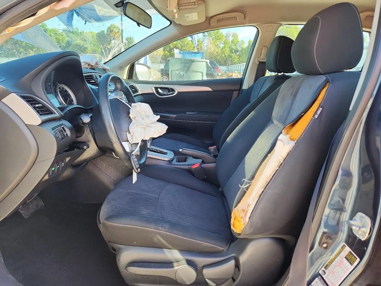 2015 NISSAN SENTRA