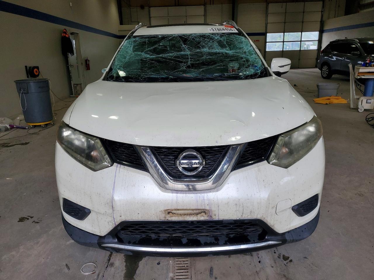 2016 NISSAN ROGUE