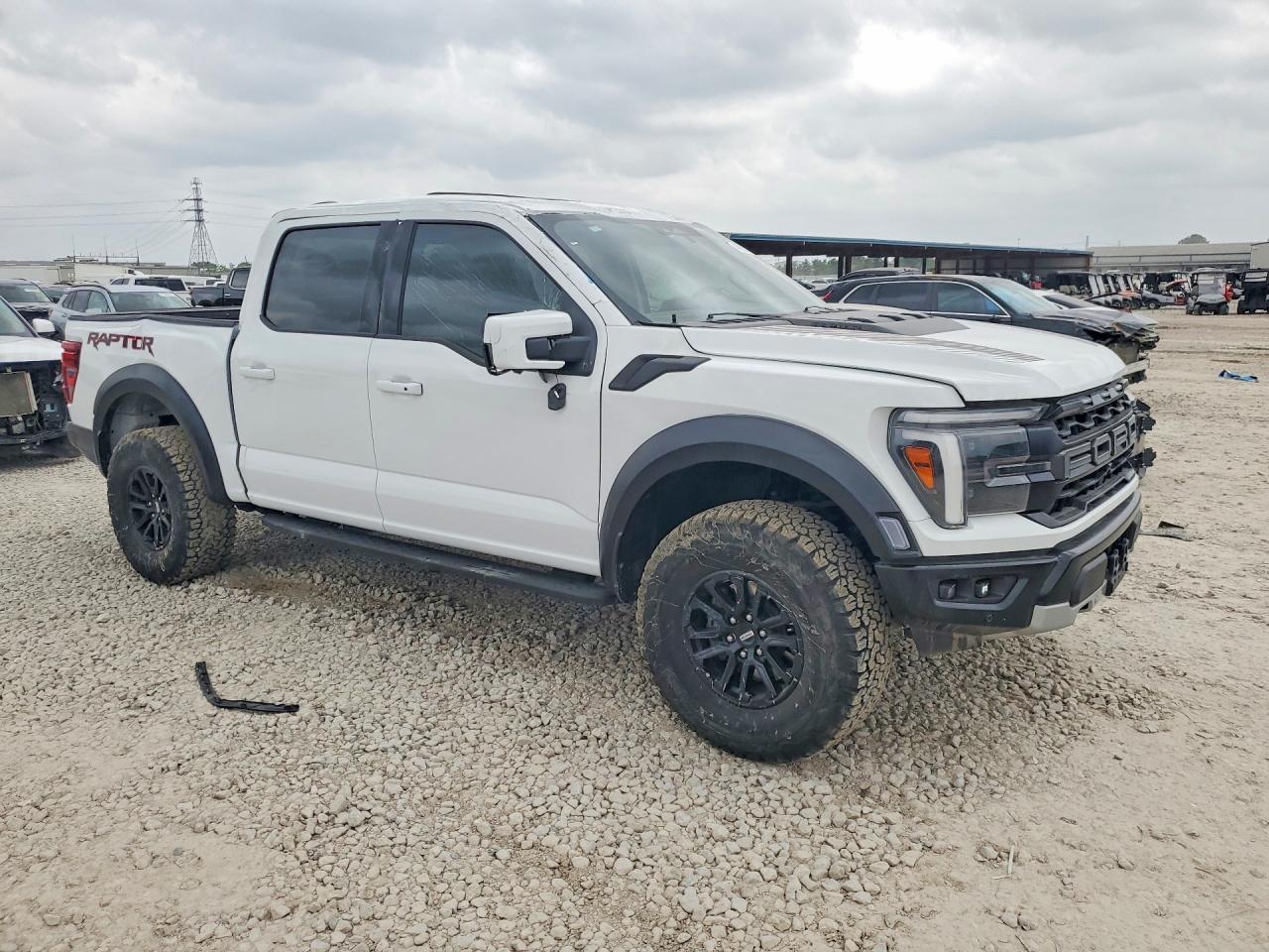 2024 FORD F-150 Lightning