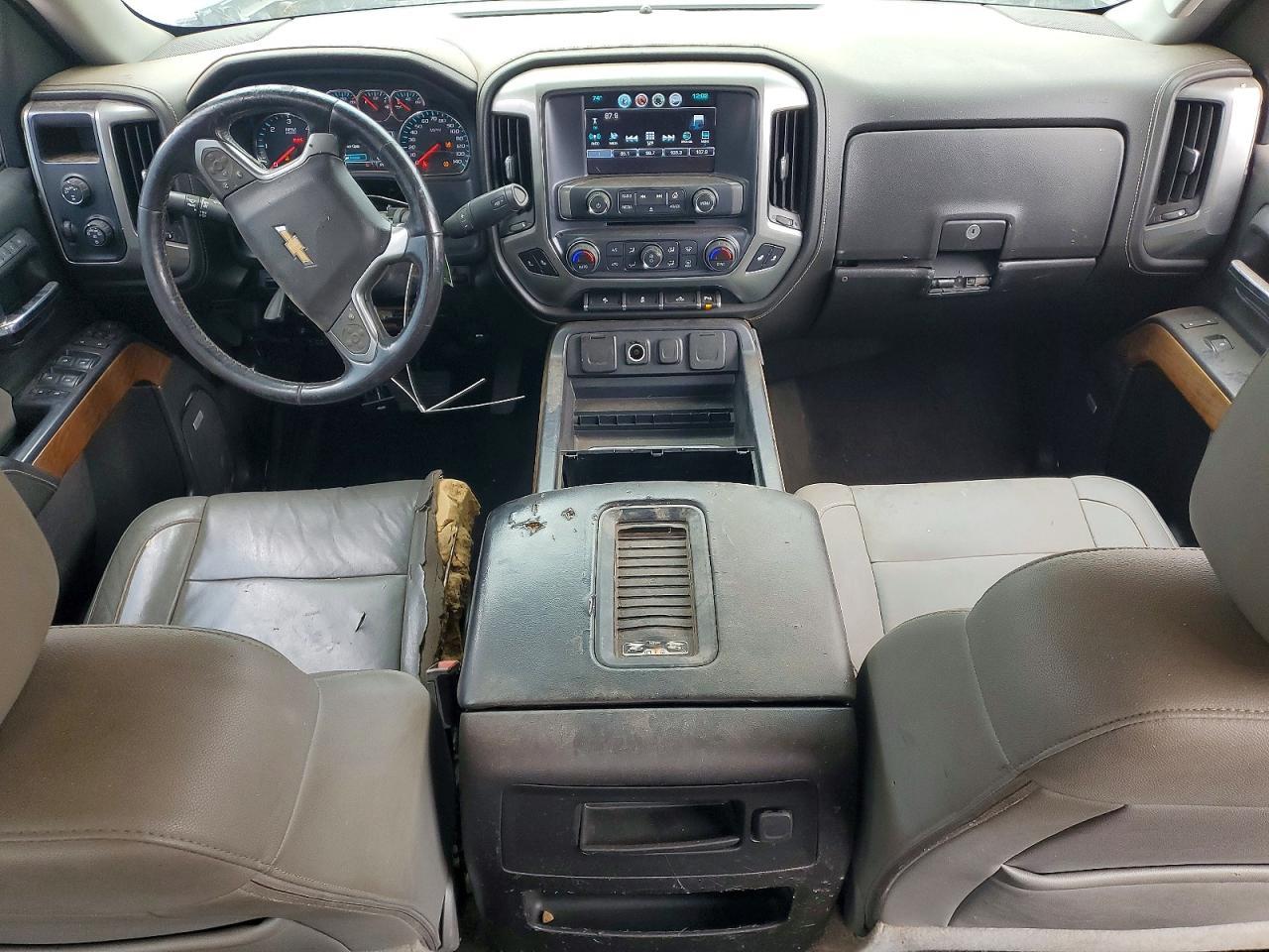 2018 CHEVROLET Silverado