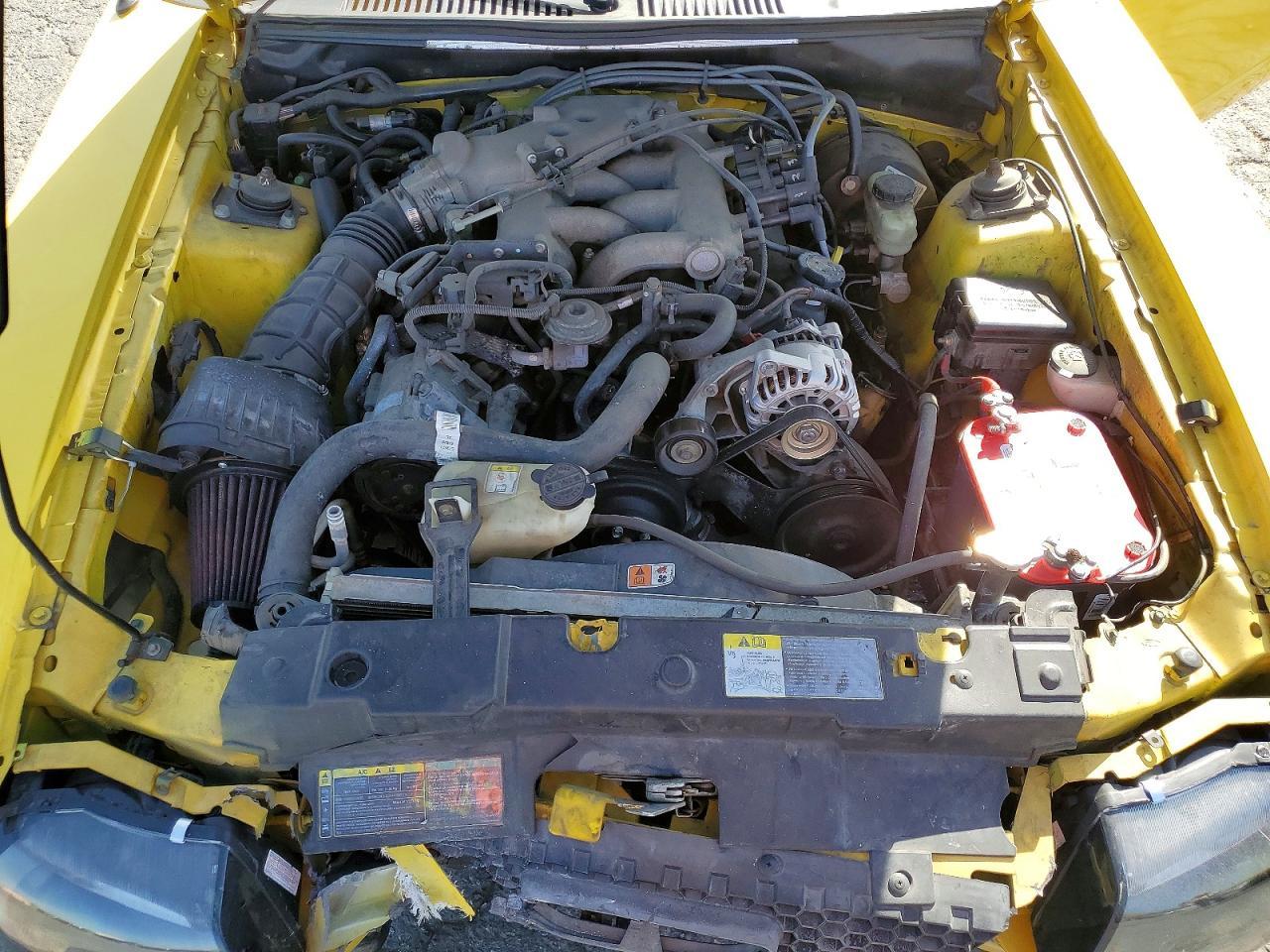 2004 FORD MUSTANG