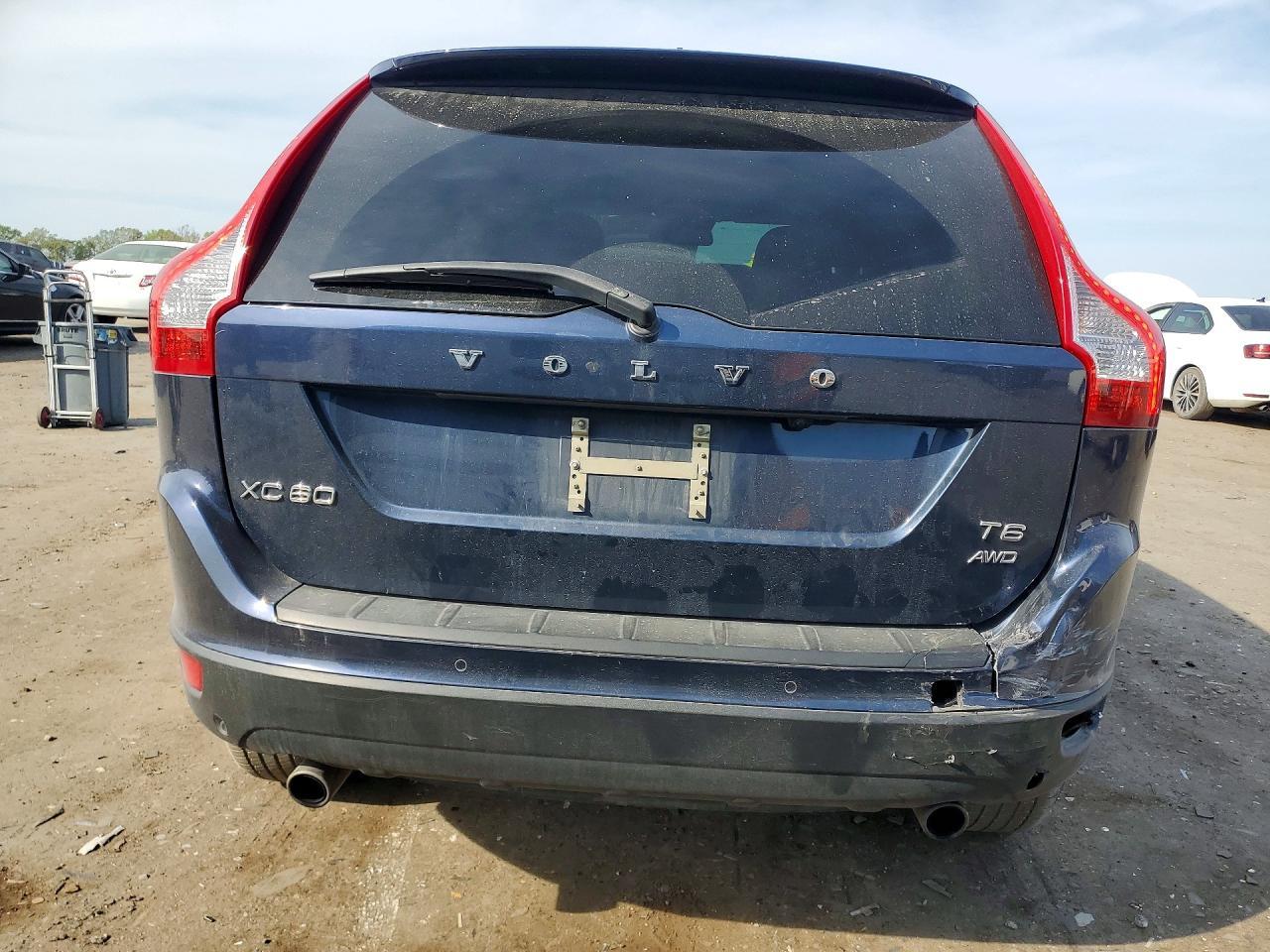 2012 VOLVO XC60