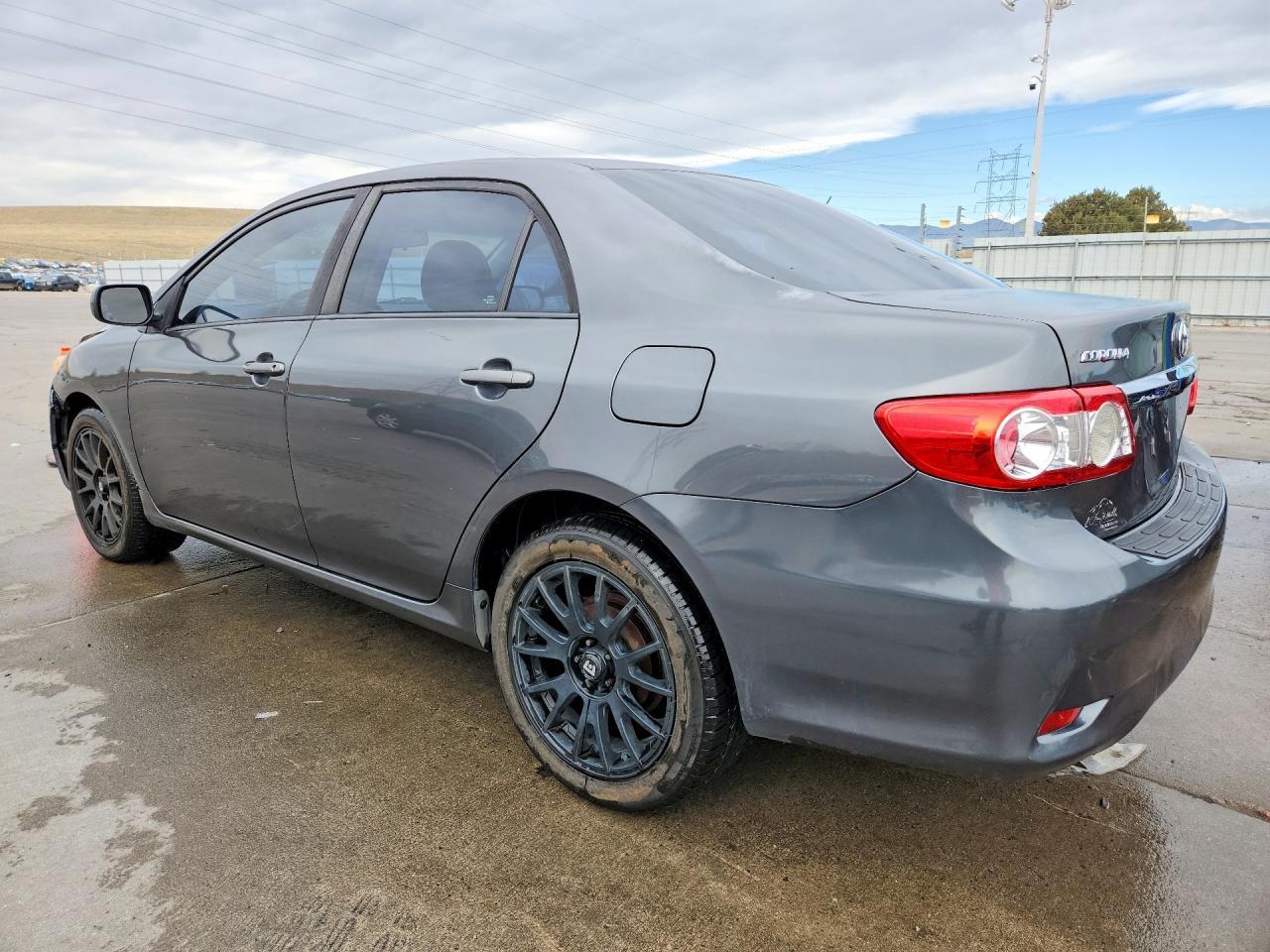 2012 TOYOTA COROLLA
