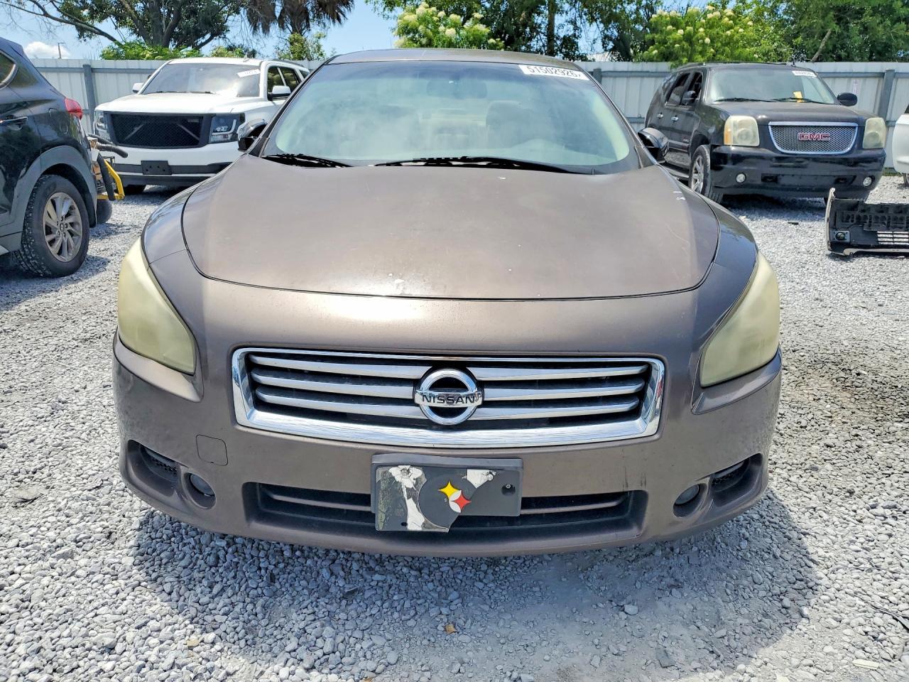 2013 NISSAN Maxima