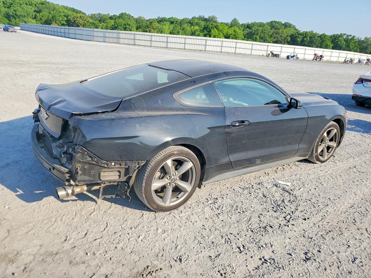 2016 FORD MUSTANG