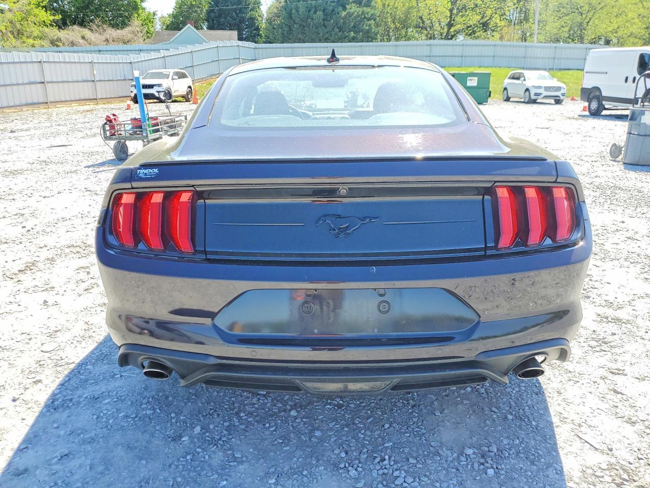 2022 FORD MUSTANG
