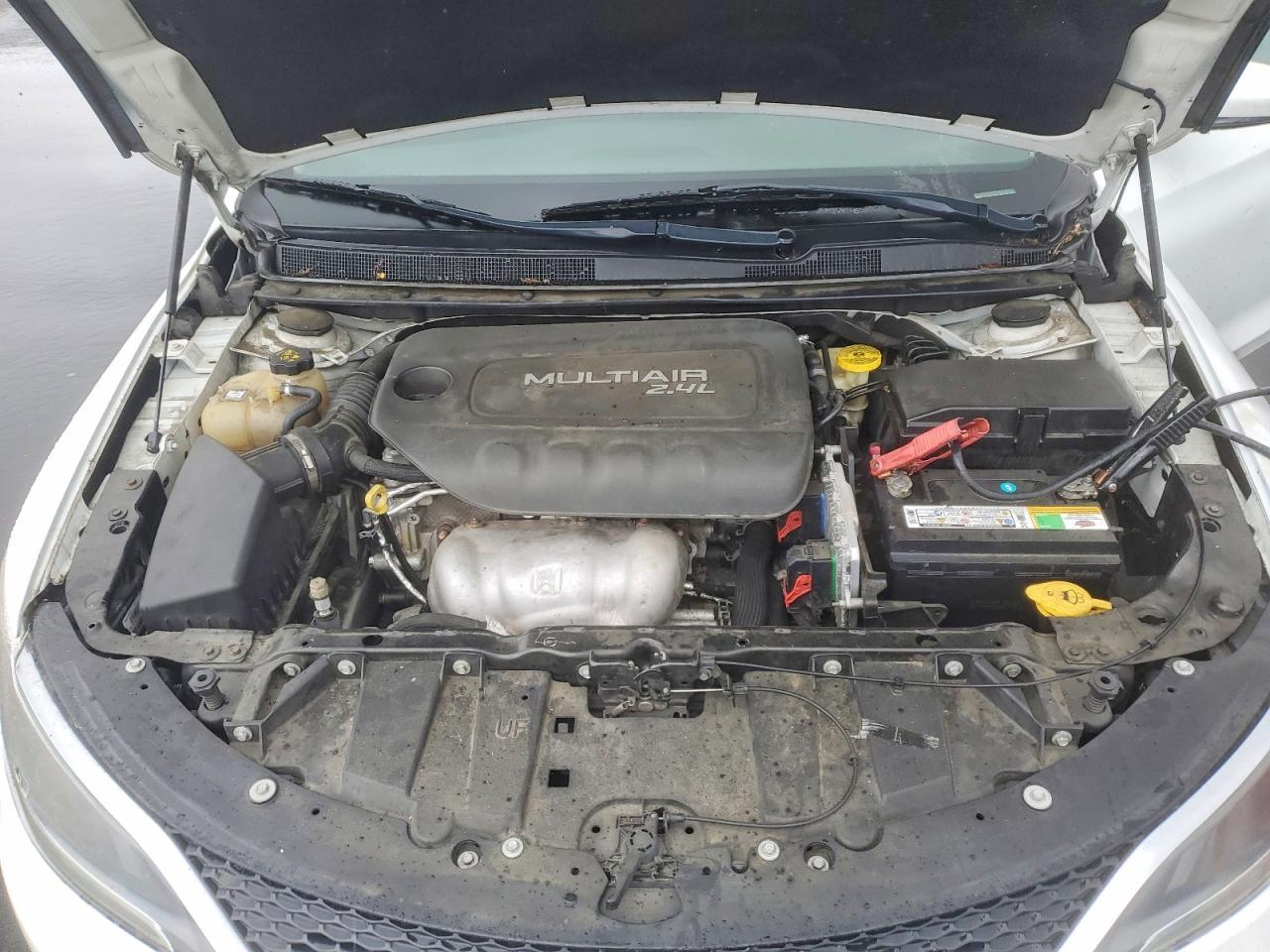 2016 CHRYSLER 200