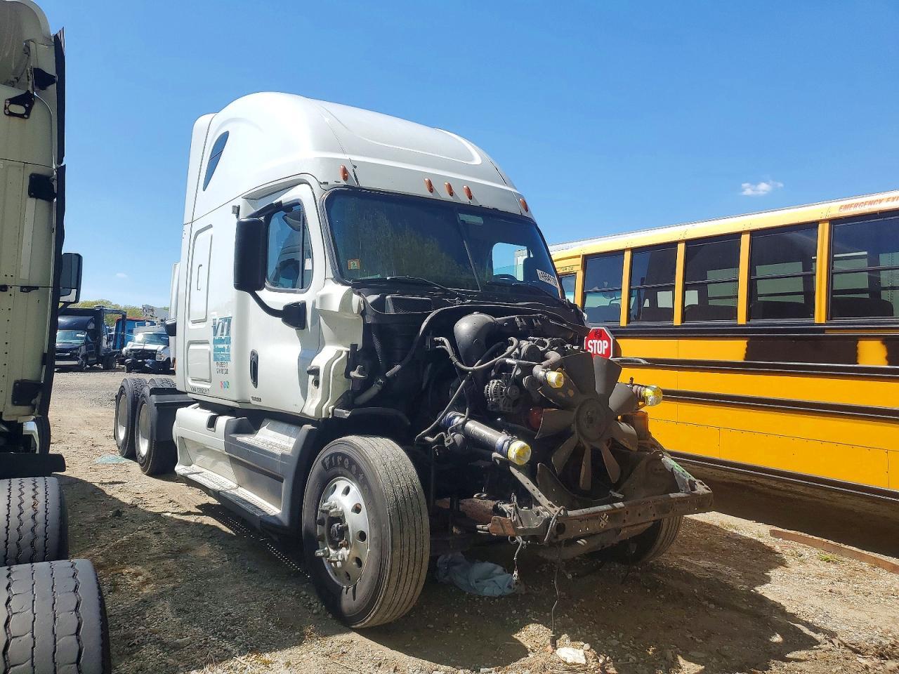 2012 FREIGHTLINER CASCADIA