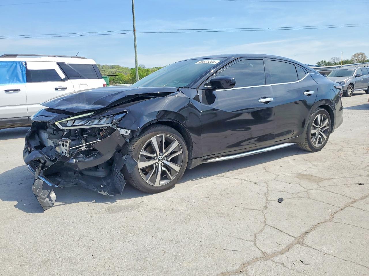 2019 NISSAN Maxima