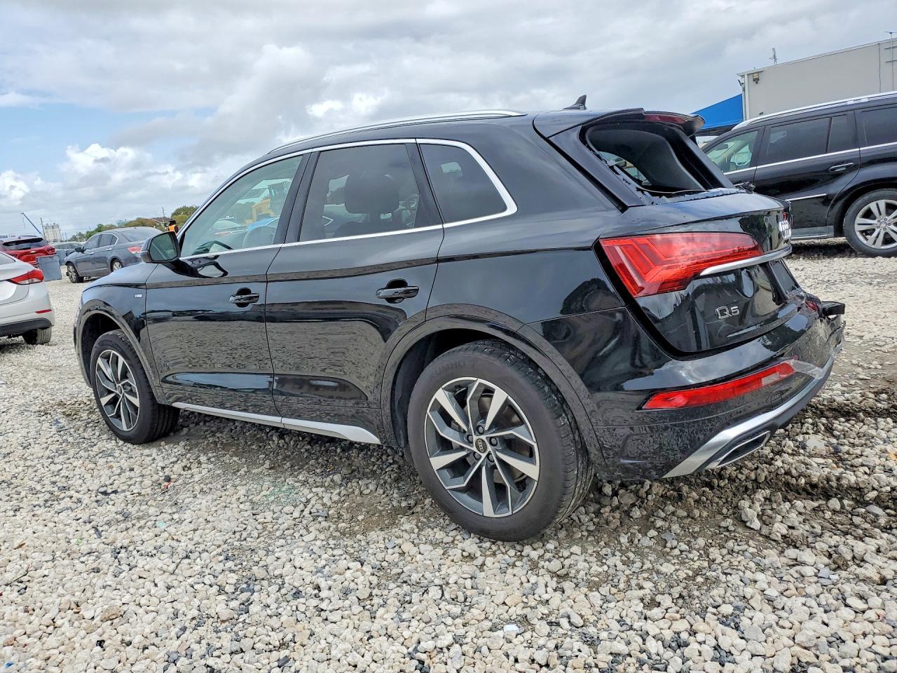 2024 AUDI Q5