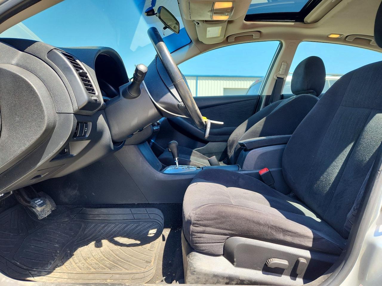 2010 NISSAN ALTIMA