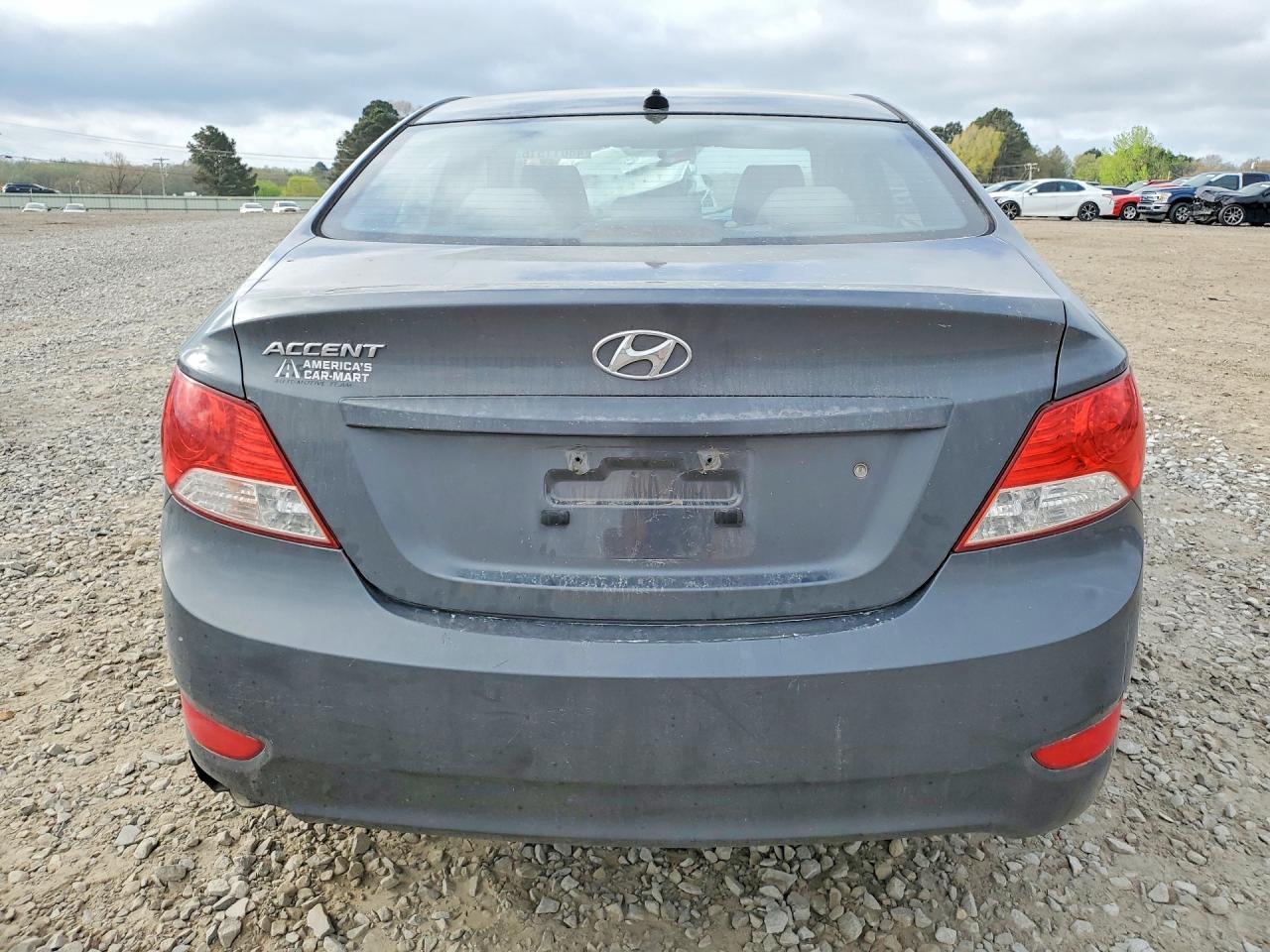 2012 HYUNDAI ACCENT