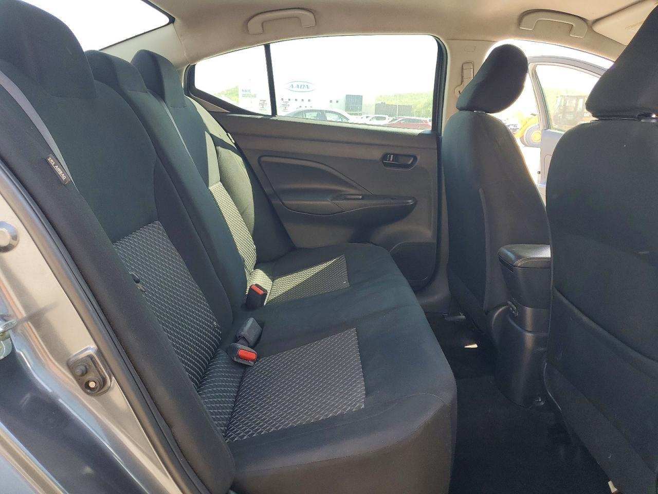 2021 NISSAN VERSA